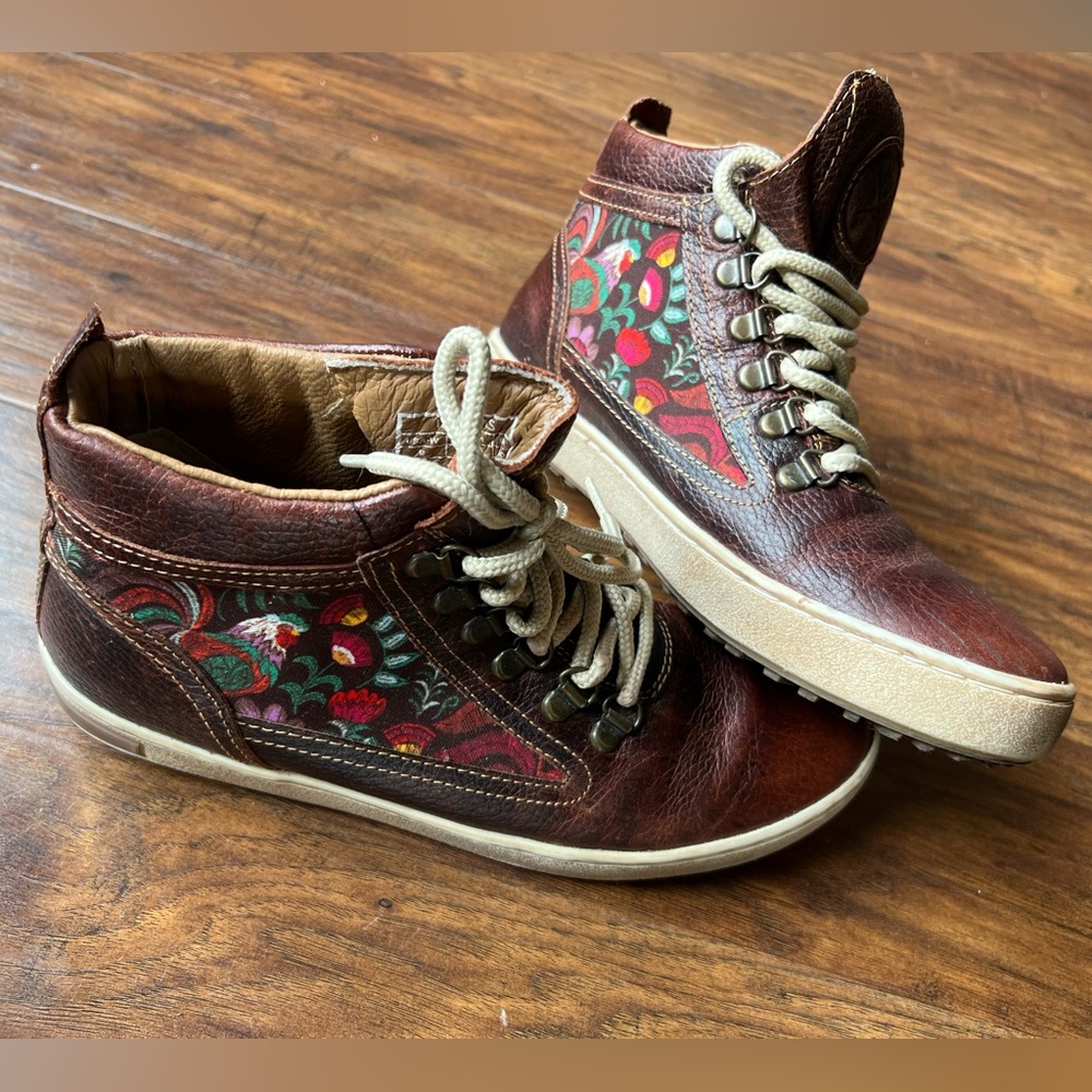 Inkkas Rooster Camping Boot